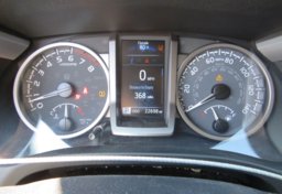 2022 Toyota Tacoma - Image 34