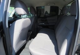 2022 Toyota Tacoma - Image 24