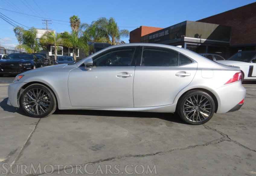 2015 Lexus IS 250 - Image 5
