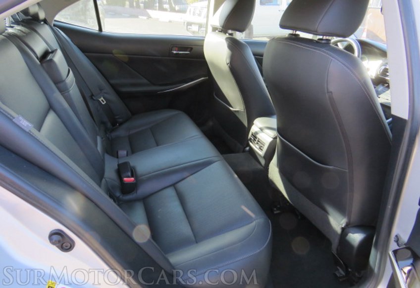 2015 Lexus IS 250 - Image 31