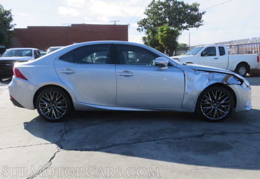2015 Lexus IS 250 - Image 6