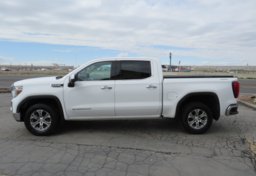 2020 GMC Sierra 1500 - Image 10