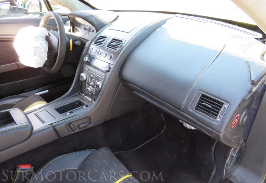 2015 Aston Martin V8 Vantage - Image 22