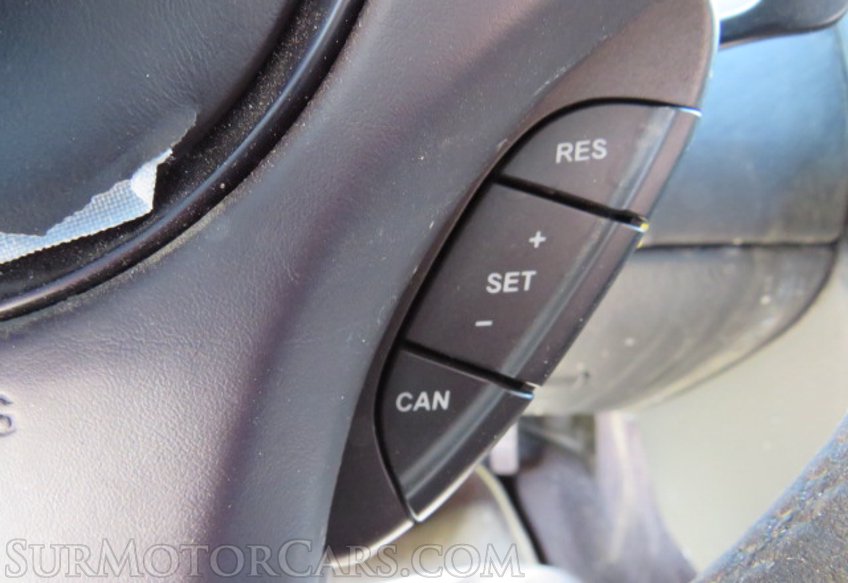 2015 Aston Martin V8 Vantage - Image 25