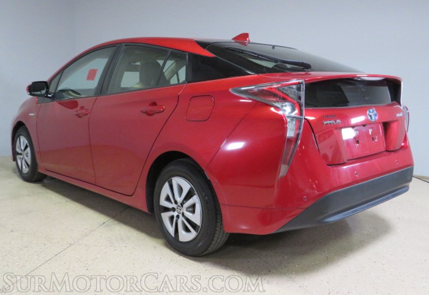 2018 Toyota Prius - Image 6