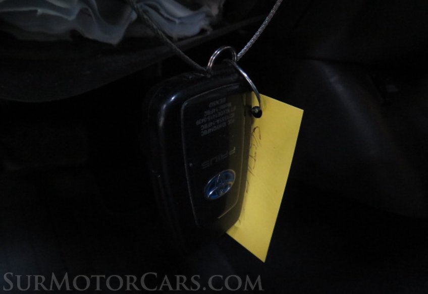 2018 Toyota Prius - Image 42