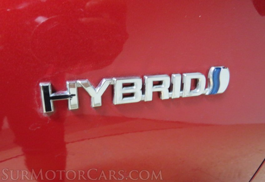 2018 Toyota Prius - Image 20