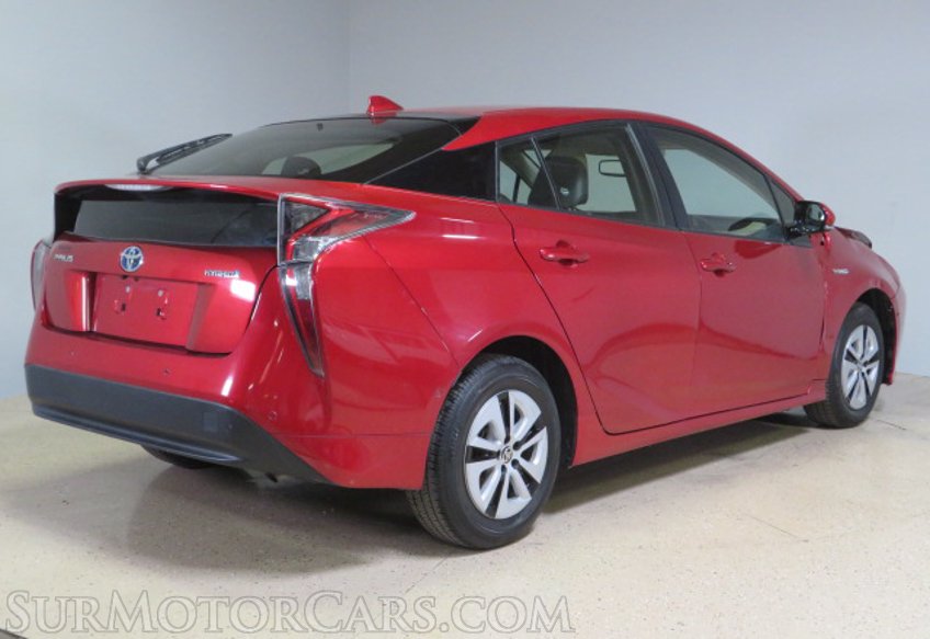 2018 Toyota Prius - Image 5