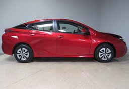 2018 Toyota Prius - Image 9