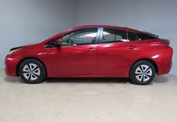 2018 Toyota Prius - Image 10