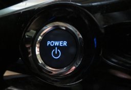 2018 Toyota Prius - Image 41