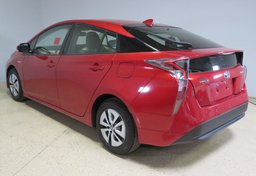 2018 Toyota Prius - Image 7