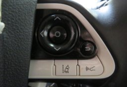 2018 Toyota Prius - Image 34