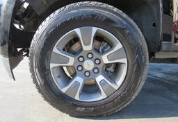 2021 Chevrolet Colorado - Image 11