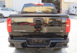 2021 Chevrolet Colorado - Image 12