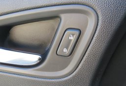 2021 Chevrolet Colorado - Image 44