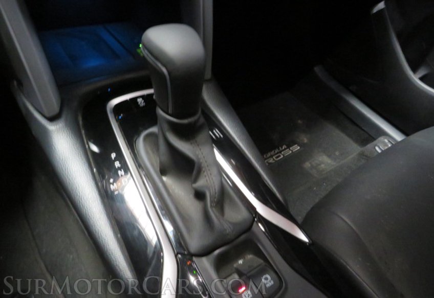 2023 Toyota Corolla Cross - Image 37