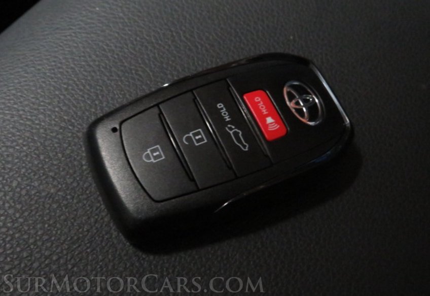 2023 Toyota Corolla Cross - Image 39