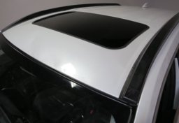 2023 Toyota Corolla Cross - Image 14