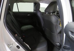 2023 Toyota Corolla Cross - Image 32