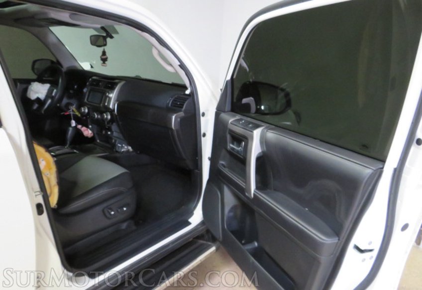 2018 Toyota 4Runner - Image 24