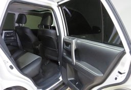 2018 Toyota 4Runner - Image 29