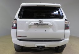 2018 Toyota 4Runner - Image 12