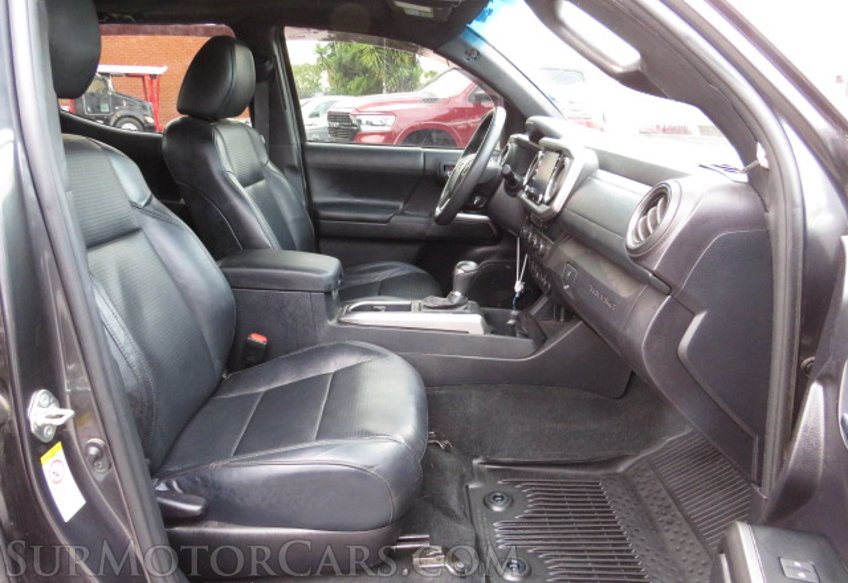 2020 Toyota Tacoma 4WD - Image 24