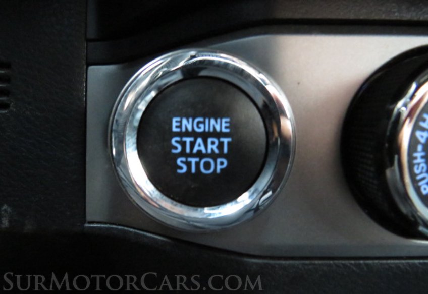 2020 Toyota Tacoma 4WD - Image 43