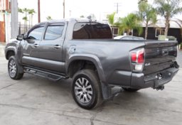 2020 Toyota Tacoma 4WD - Image 7