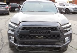 2020 Toyota Tacoma 4WD - Image 11