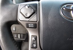 2020 Toyota Tacoma 4WD - Image 36