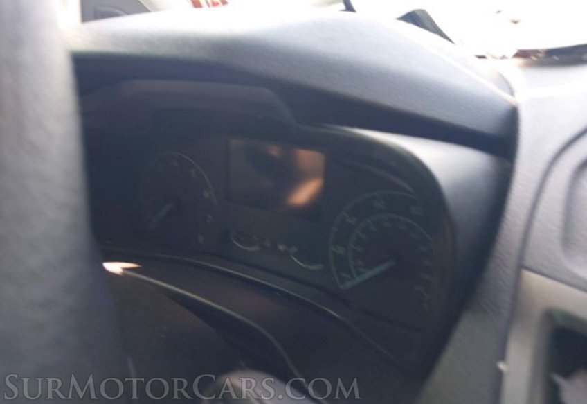 2022 Ford Transit Connect - Image 9