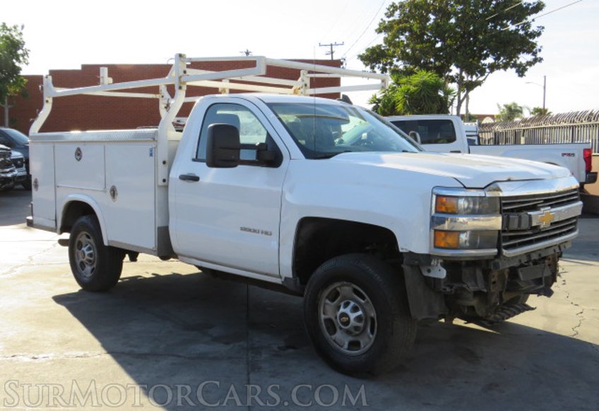 2017 Chevrolet Silverado 2500HD - Image 3