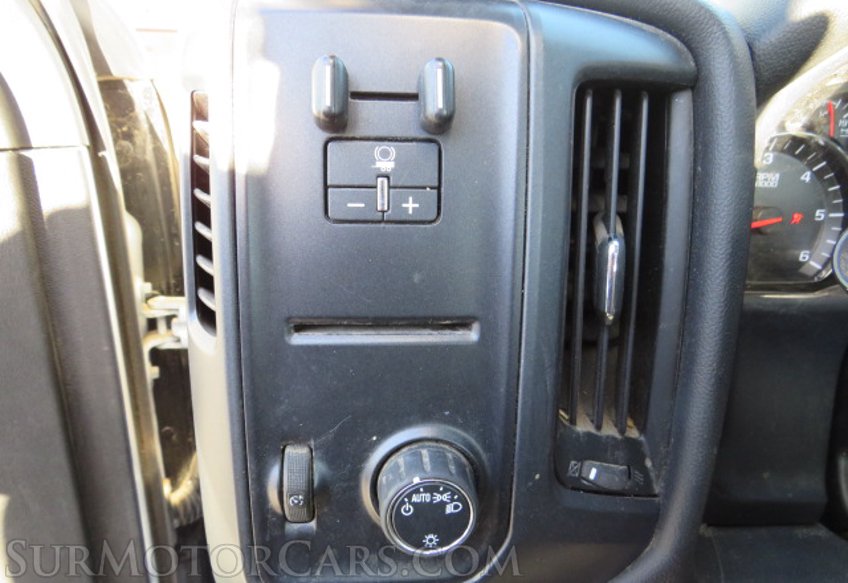 2017 Chevrolet Silverado 2500HD - Image 30