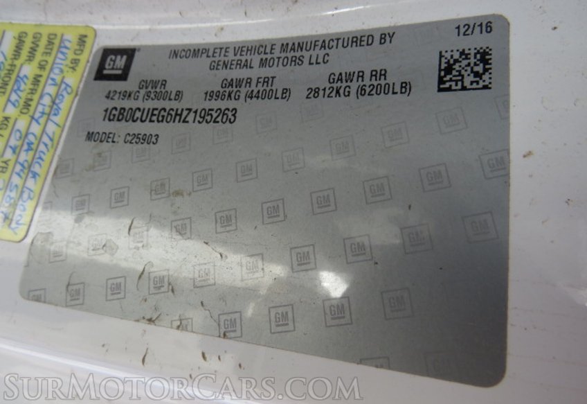 2017 Chevrolet Silverado 2500HD - Image 38