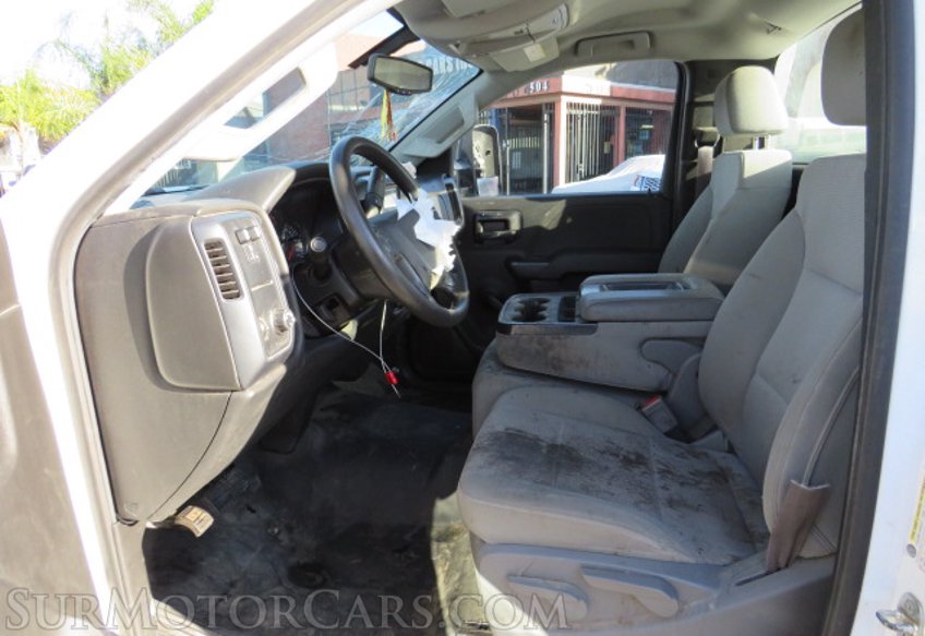 2017 Chevrolet Silverado 2500HD - Image 25