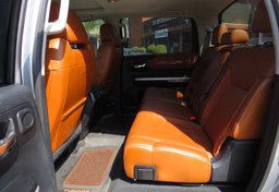 2014 Toyota Tundra  Truck - Image 32