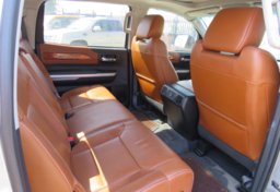 2014 Toyota Tundra  Truck - Image 33