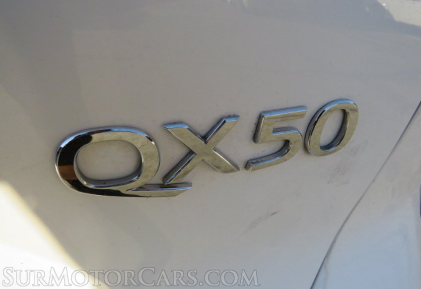 2019 Infiniti QX50 - Image 17