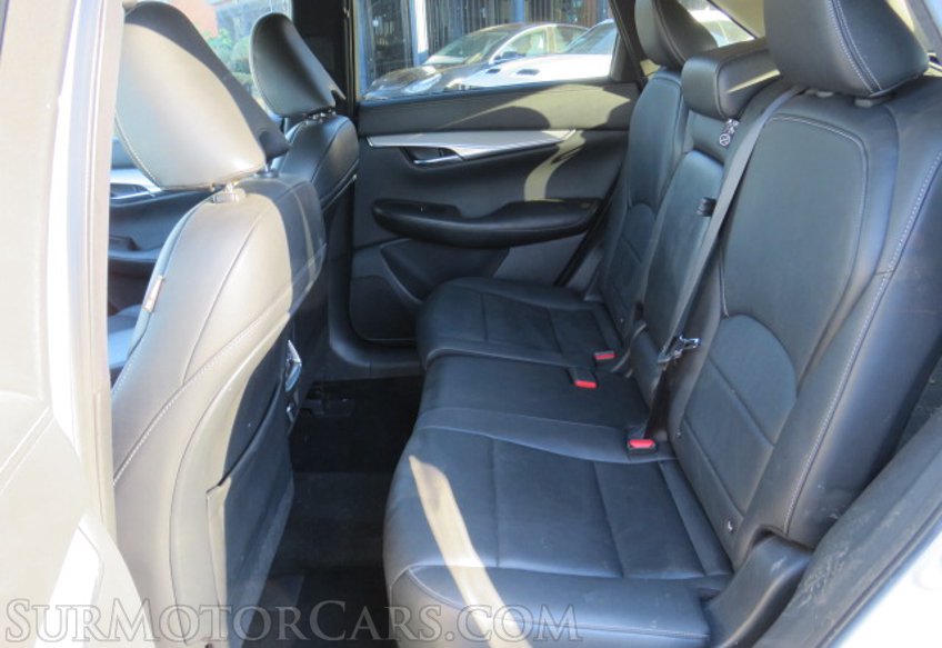 2019 Infiniti QX50 - Image 32