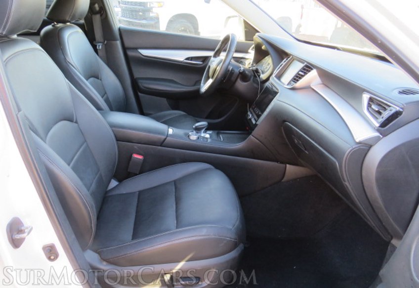 2019 Infiniti QX50 - Image 25