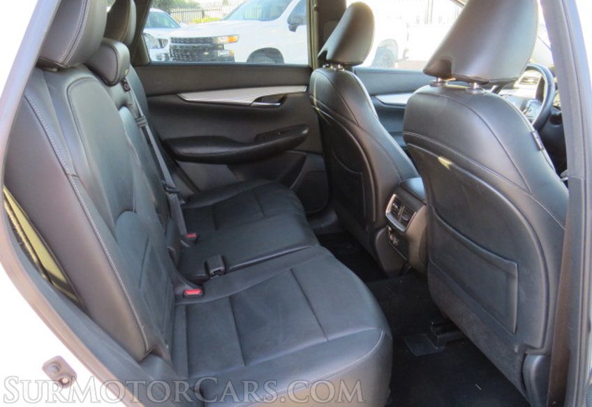 2019 Infiniti QX50 - Image 29