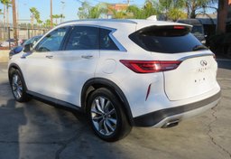 2019 Infiniti QX50 - Image 10