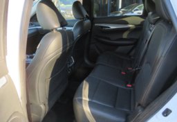 2019 Infiniti QX50 - Image 28