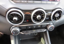 2023 Nissan Sentra - Image 38