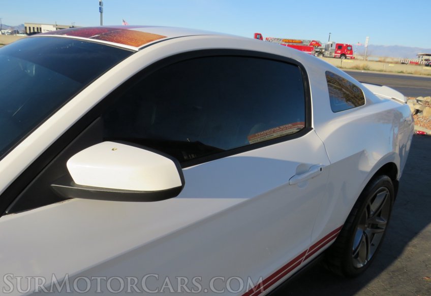 2010 Ford Mustang - Image 12