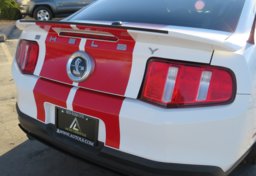 2010 Ford Mustang - Image 17