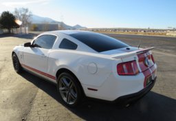 2010 Ford Mustang - Image 8