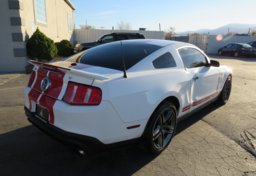 2010 Ford Mustang - Image 7